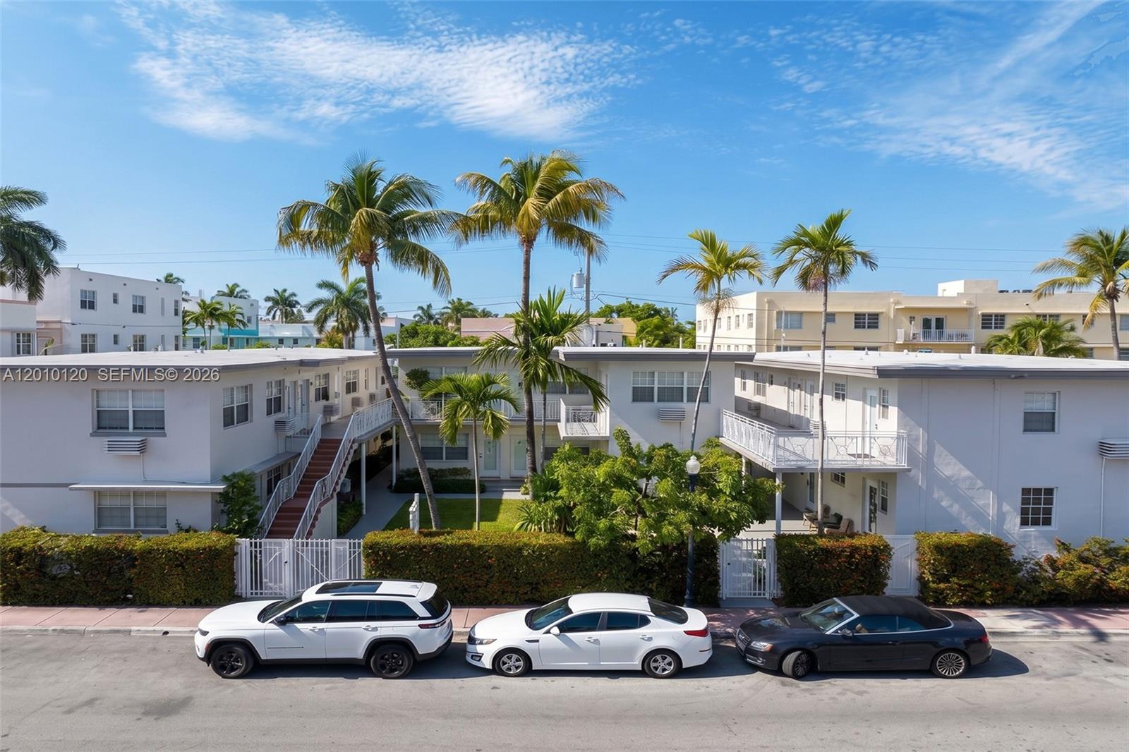 Espanola Way Villas Condo - Residential