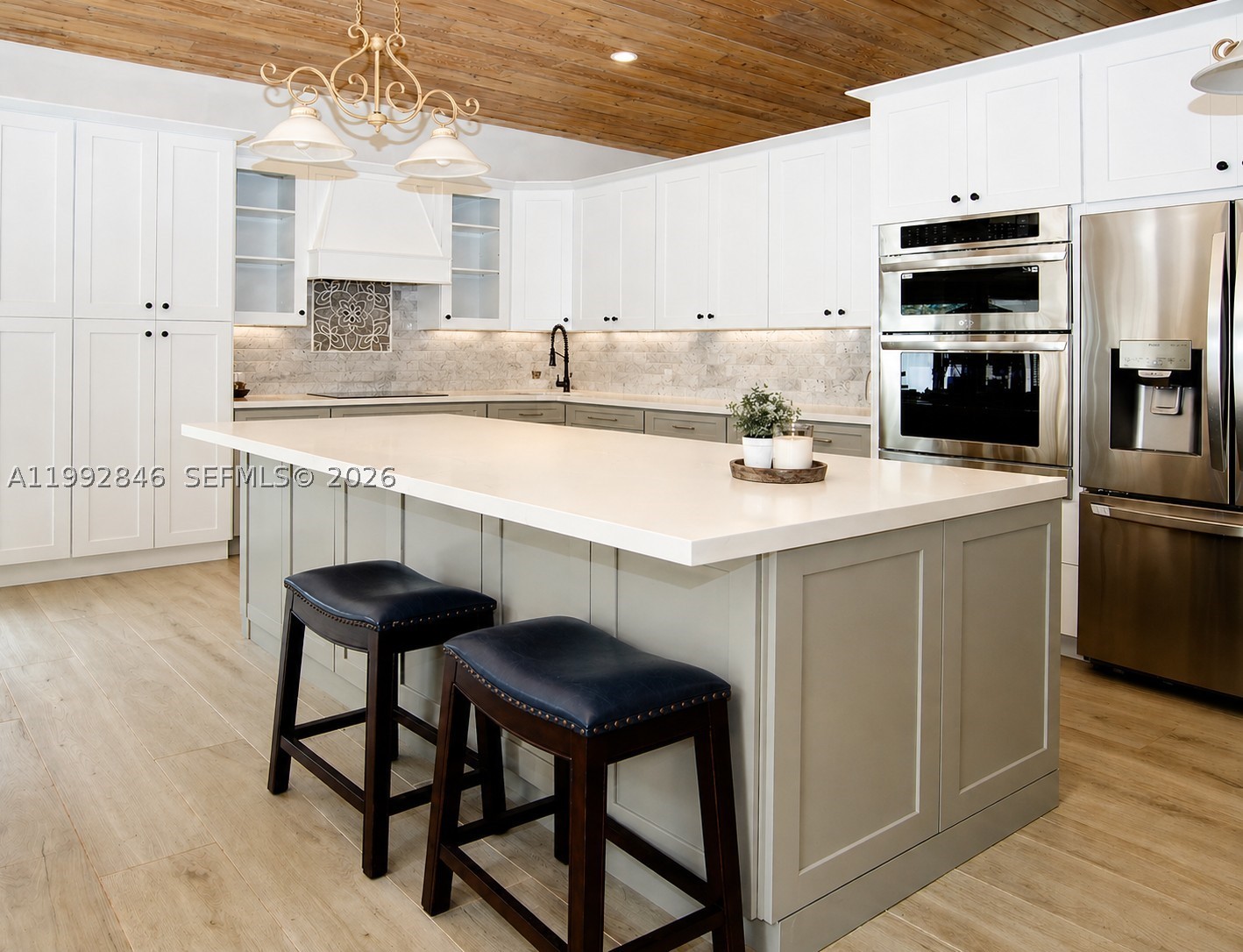 COUNTRY RIDGE ESTATES - Residential