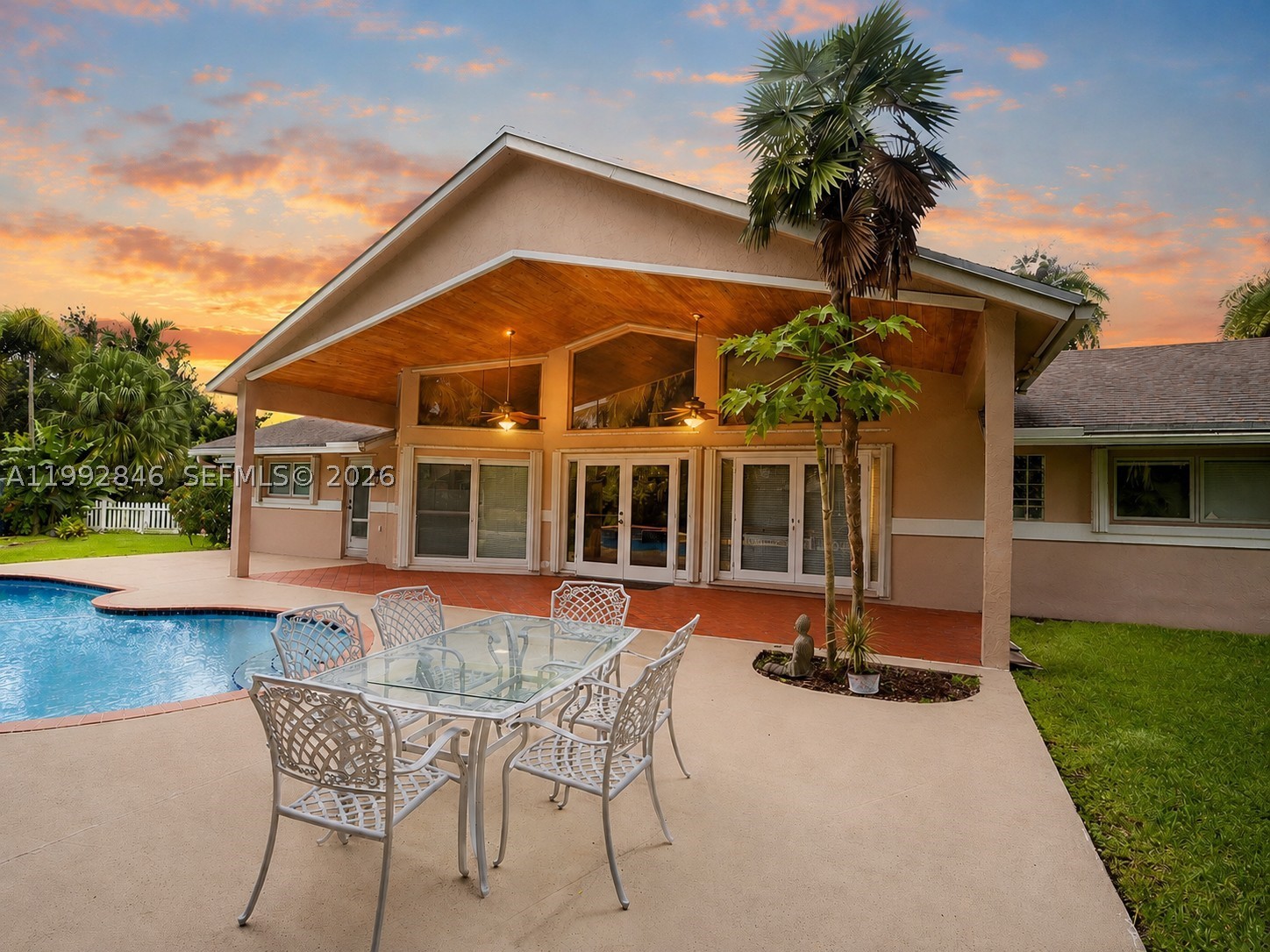 COUNTRY RIDGE ESTATES - Residential