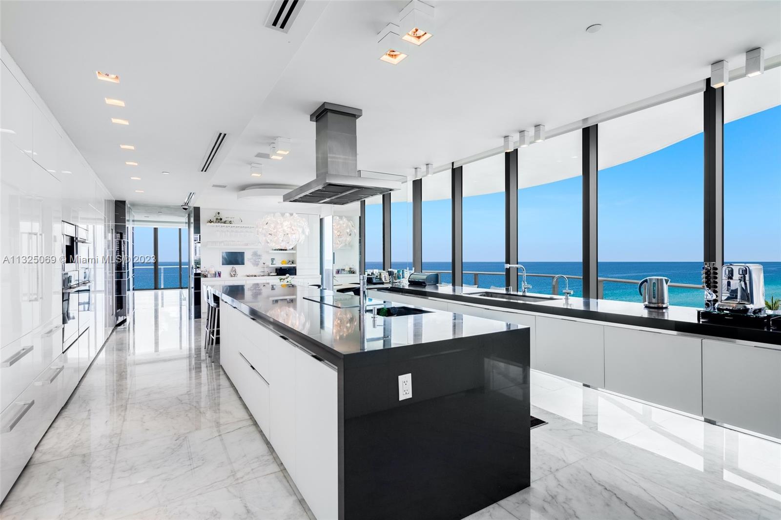 REGALIA CONDO - Residential