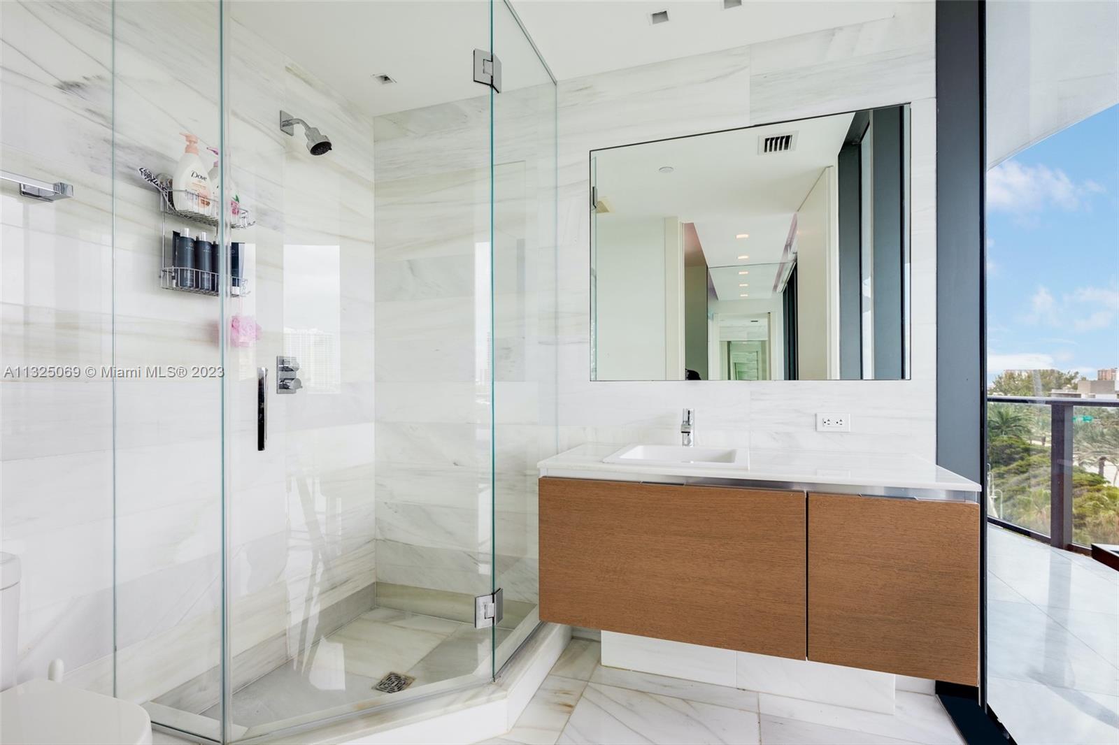 REGALIA CONDO - Residential
