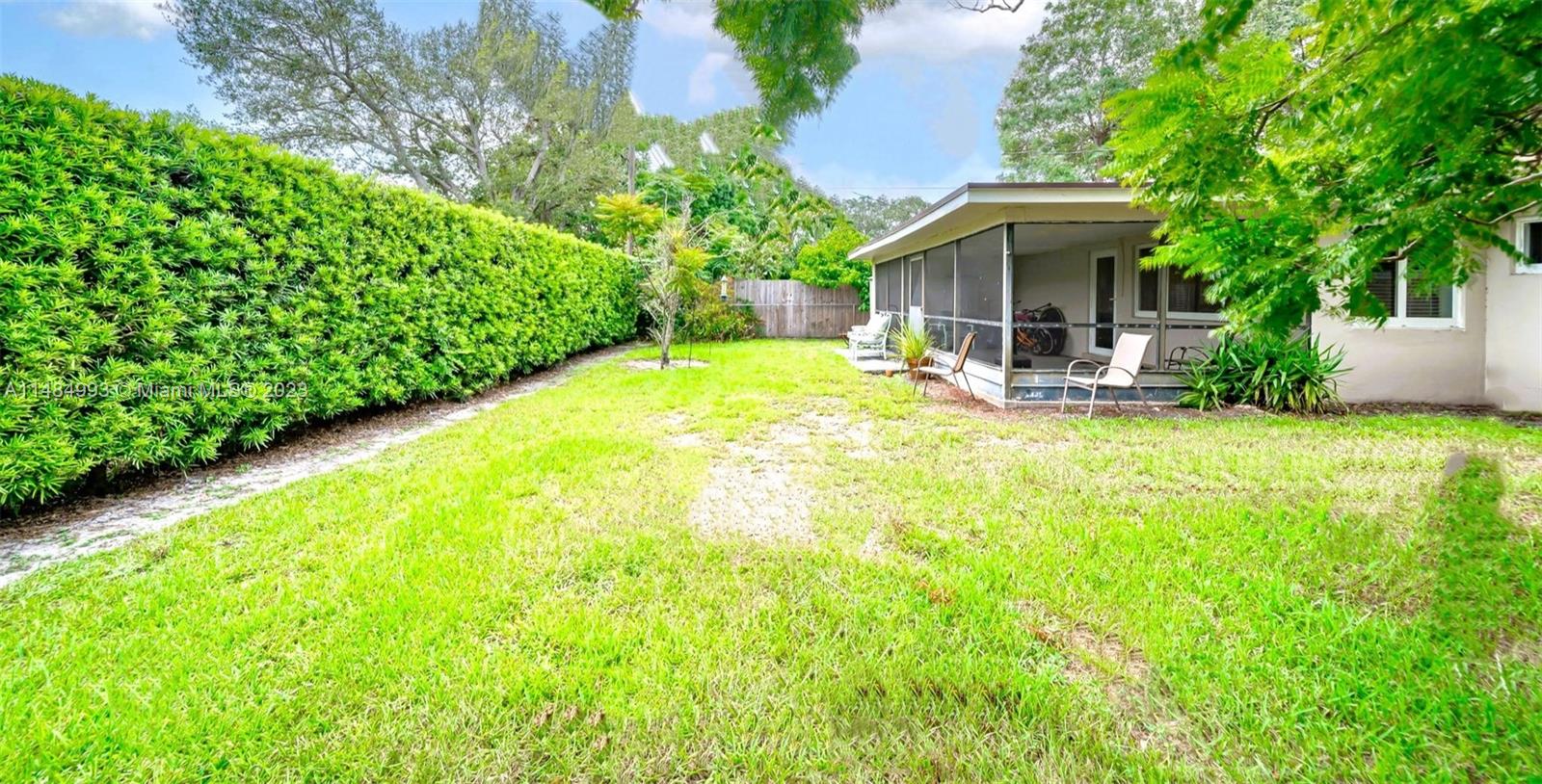 SUMMERTIME ISLES - Residential Lease