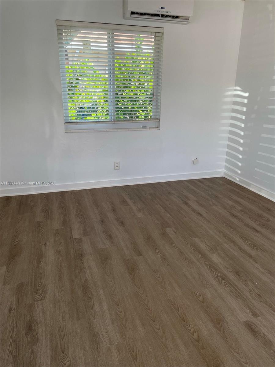 CORAL RIDGE ISLES - Residential Income