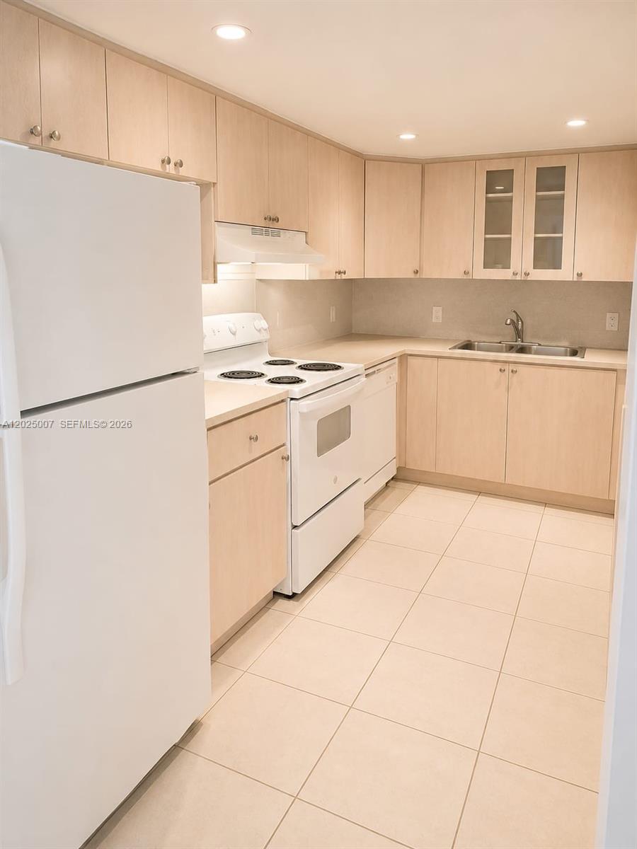 THE NORMANDY CONDO - Residential Lease
