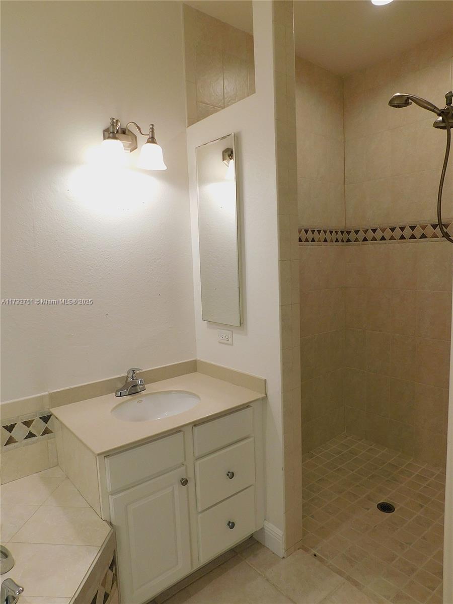 cape coral - Residential Income