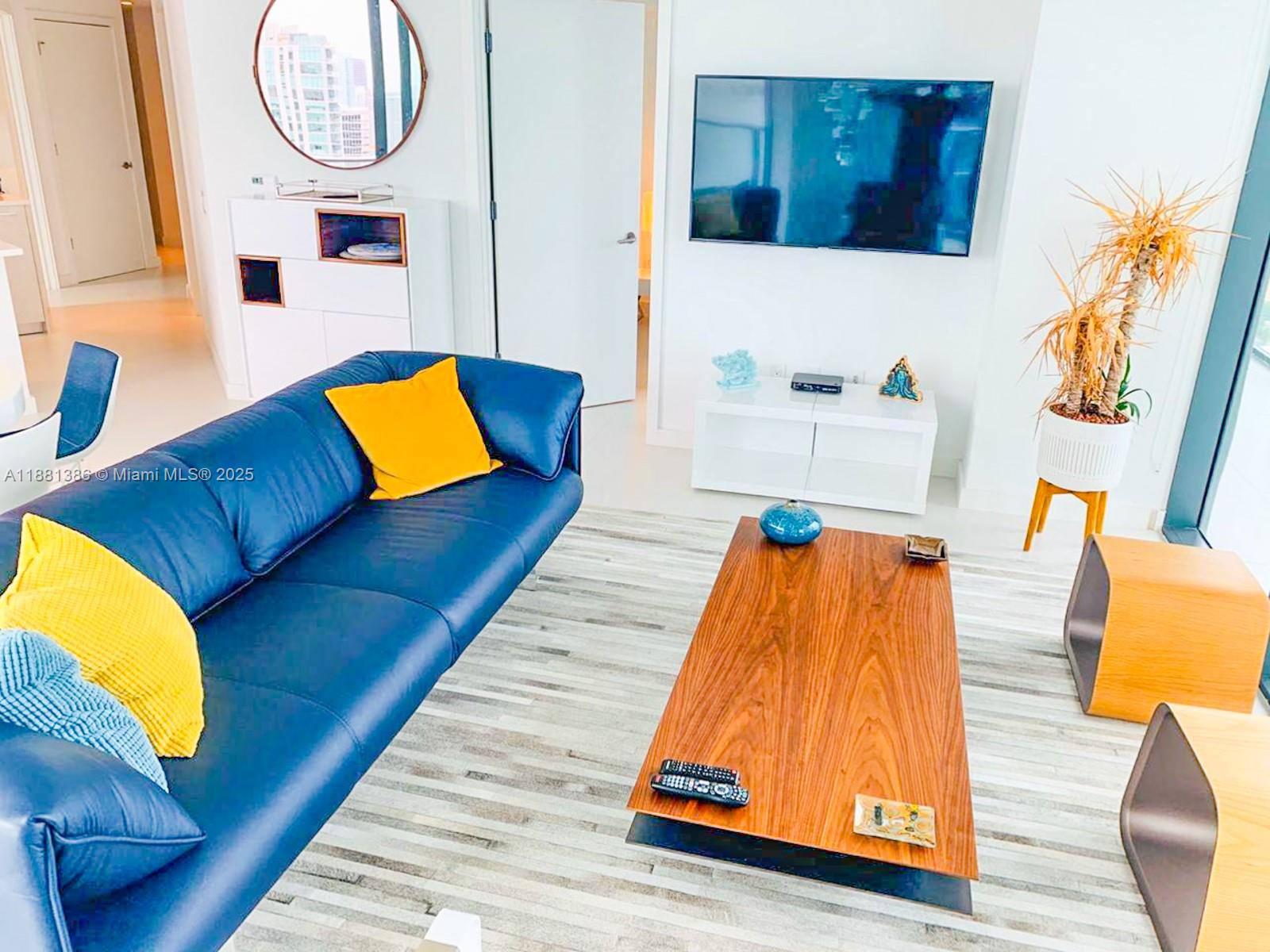 PARAISO BAYVIEWS CONDO - Residential