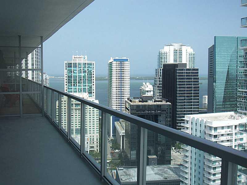 THE AXIS ON BRICKELL II C - Residential Lease