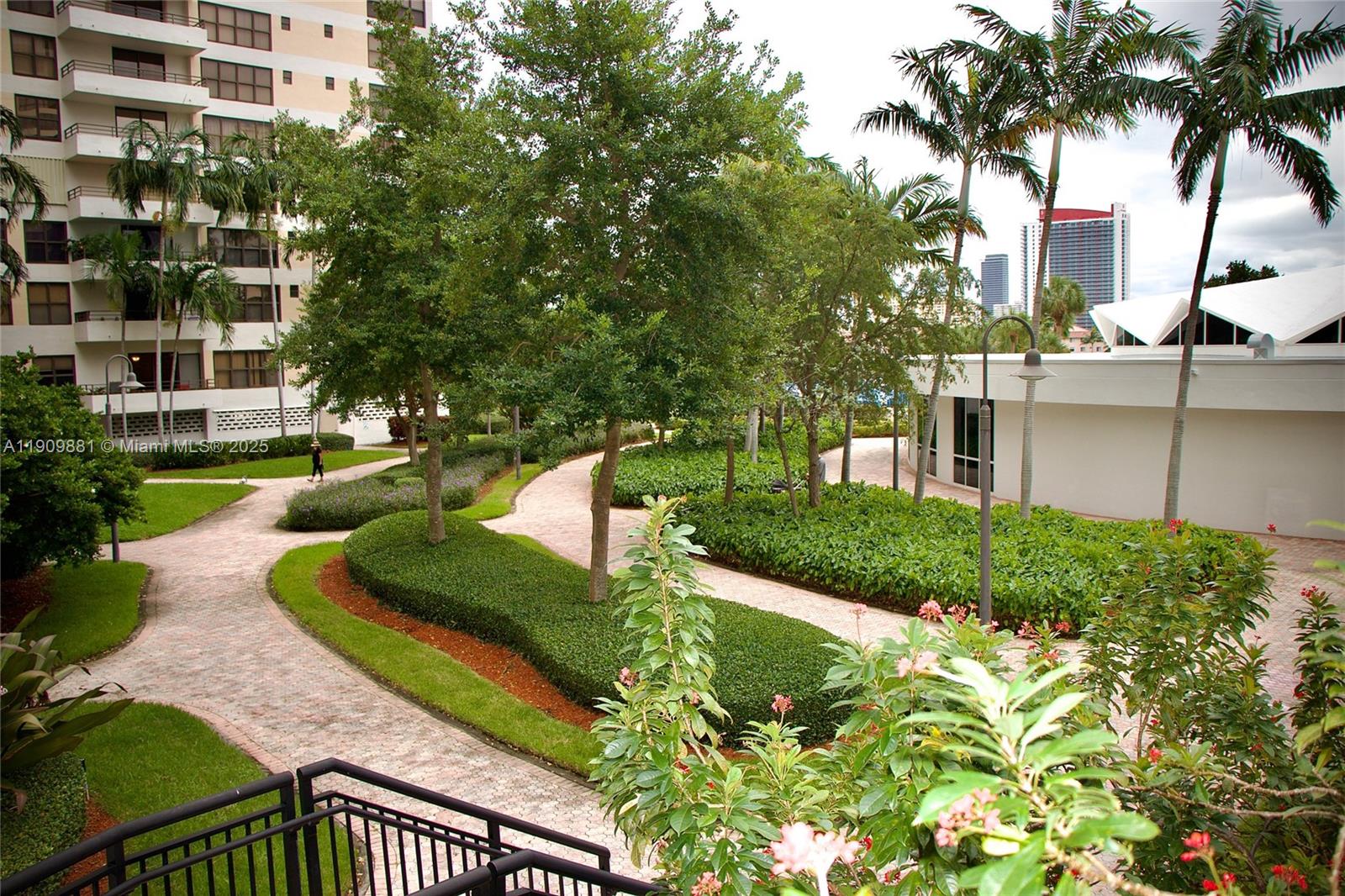OLYMPUS CONDO PHASE - Residential