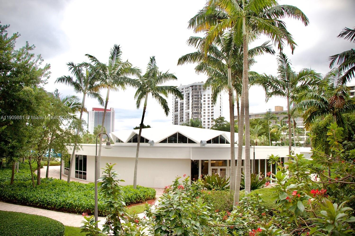 OLYMPUS CONDO PHASE - Residential
