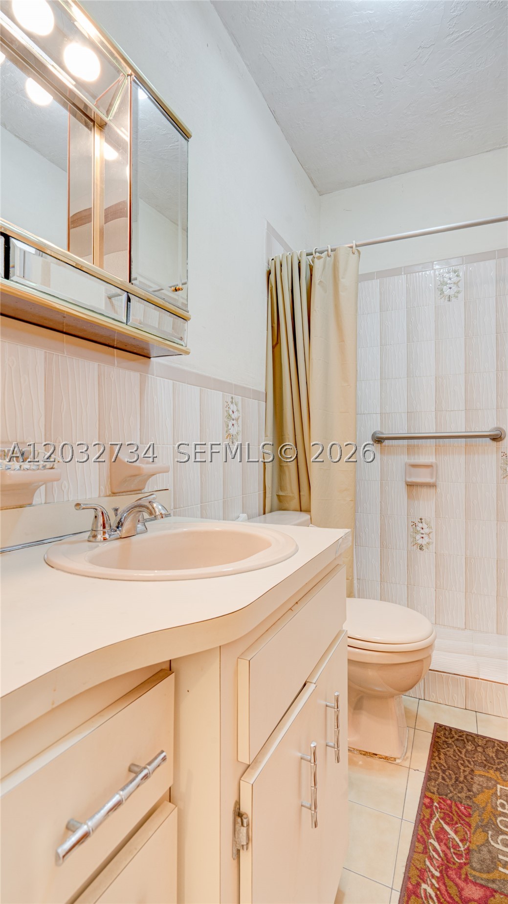 CORAL VILLAS REV - Residential