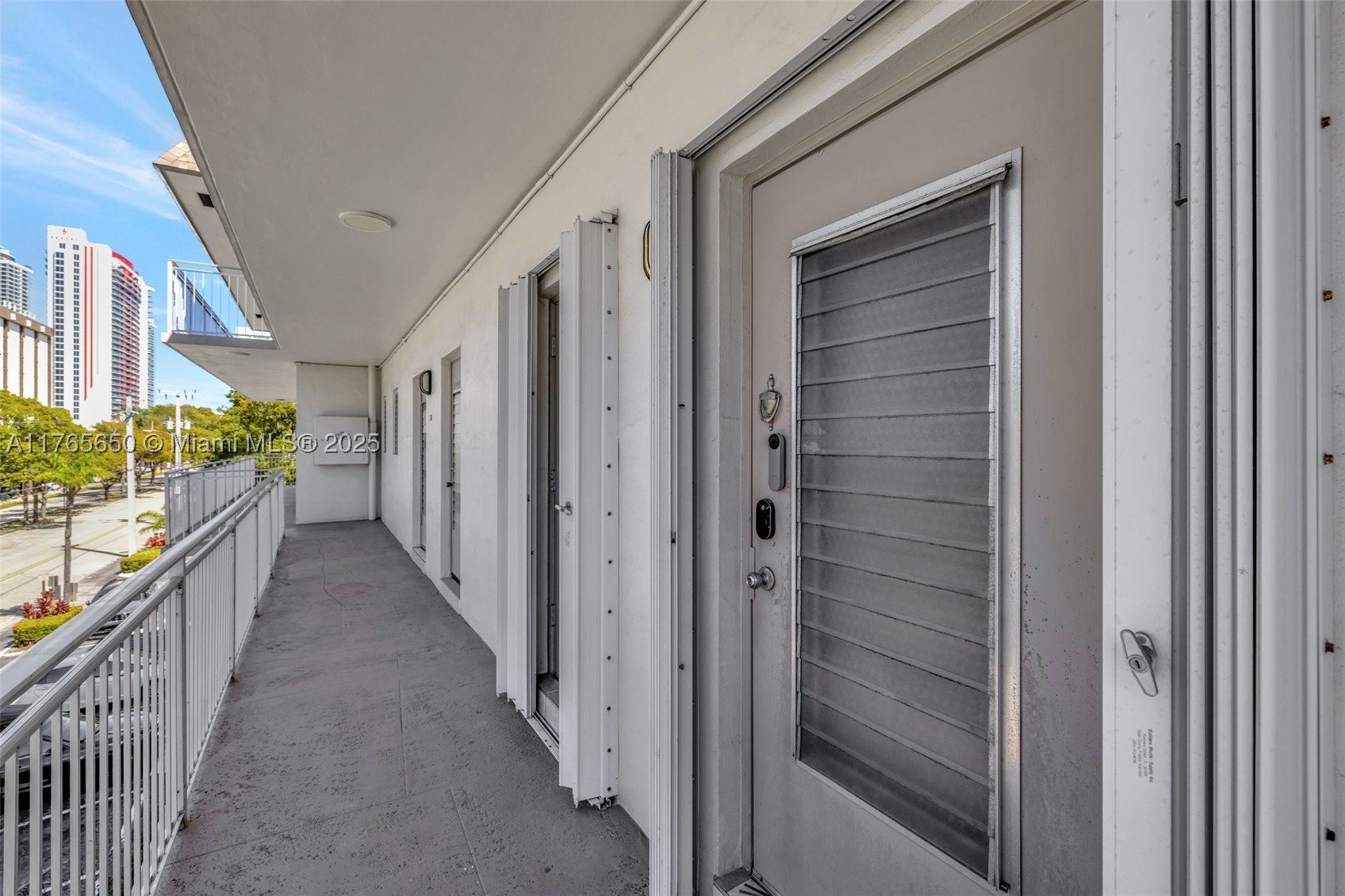 YACHT HARBOR APARTMENTS C - Residential
