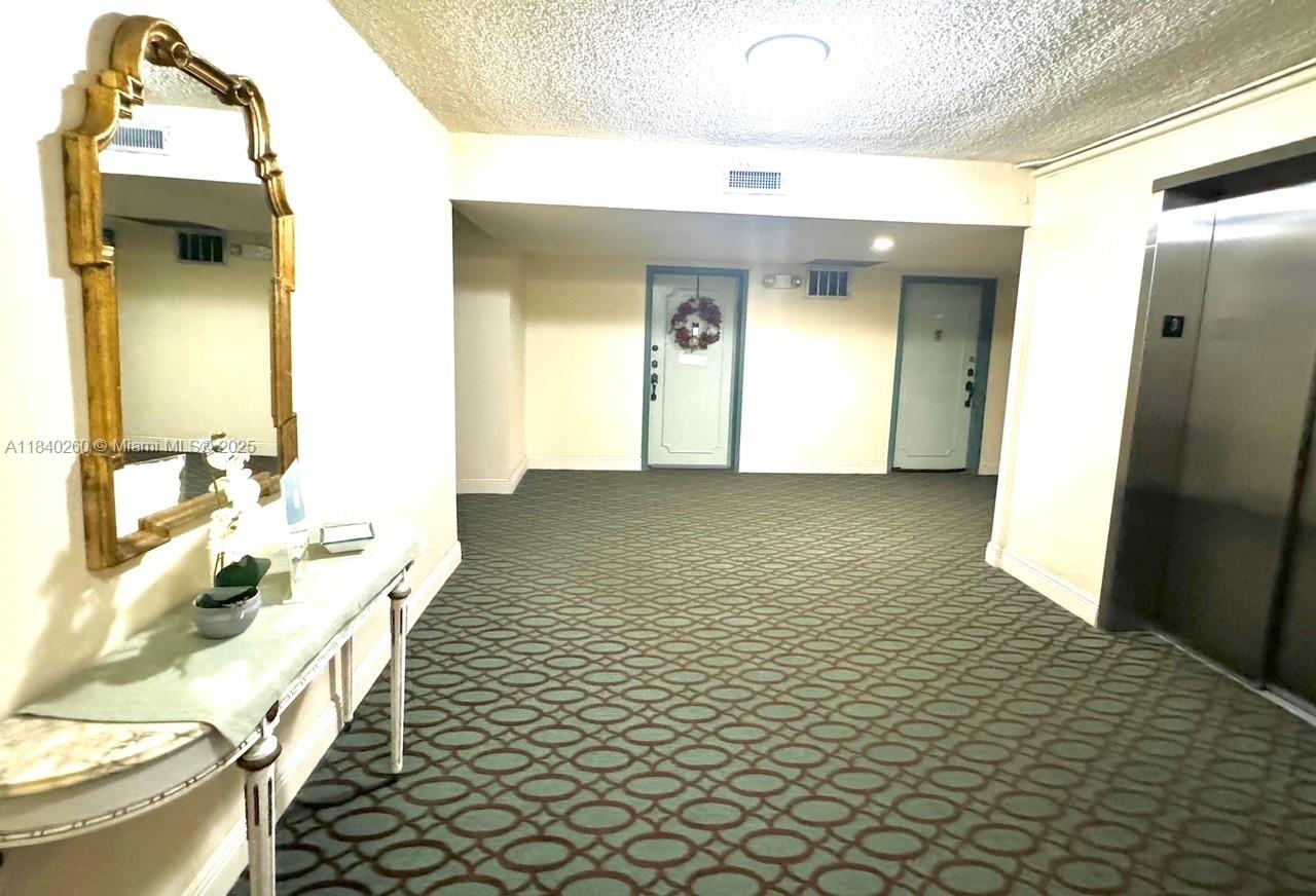 SOVEREIGNS CONDO - Residential