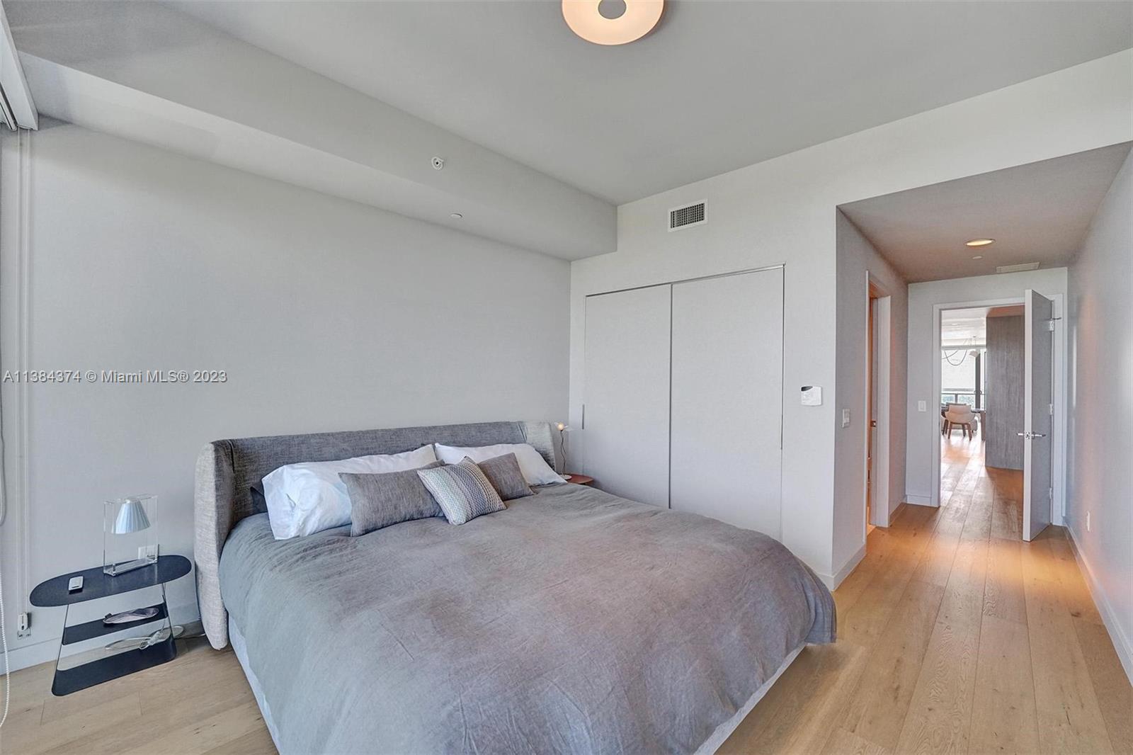 OCEANA KEY BISCAYNE CONDO - Residential