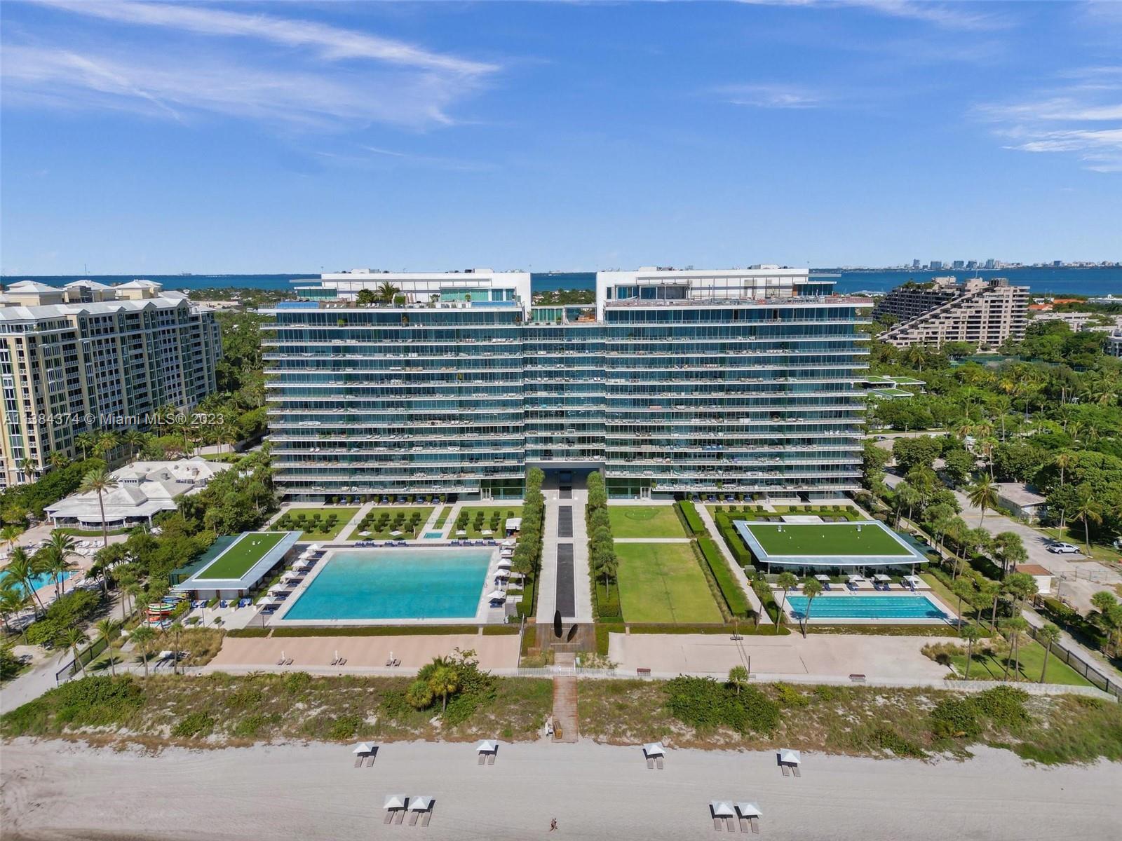 OCEANA KEY BISCAYNE CONDO - Residential