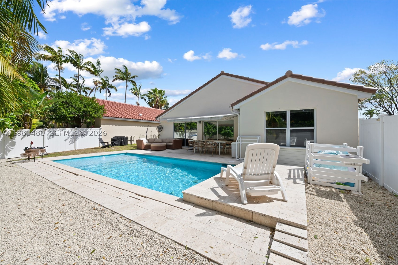 TWIN ACRES - Residential