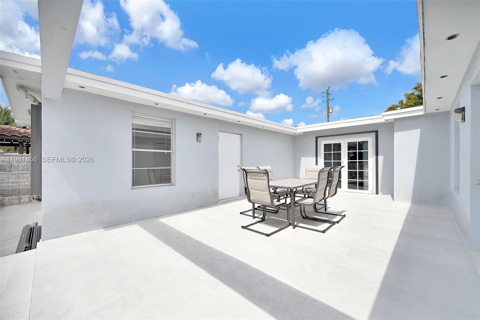 PALM SPRINGS 5TH ADDN SEC - Residential