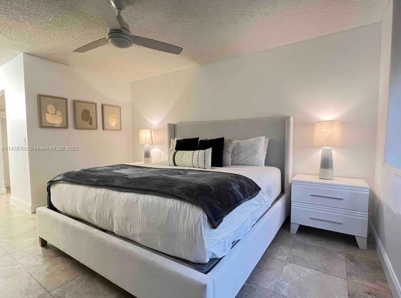 THE YACHT CLUB AT AVENTUR - Residential