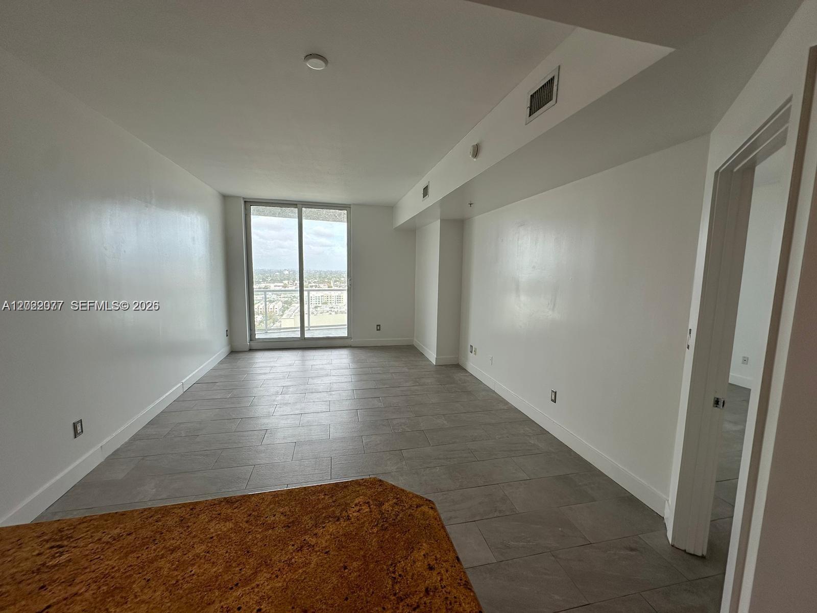 STRADA 315 CONDO - Residential