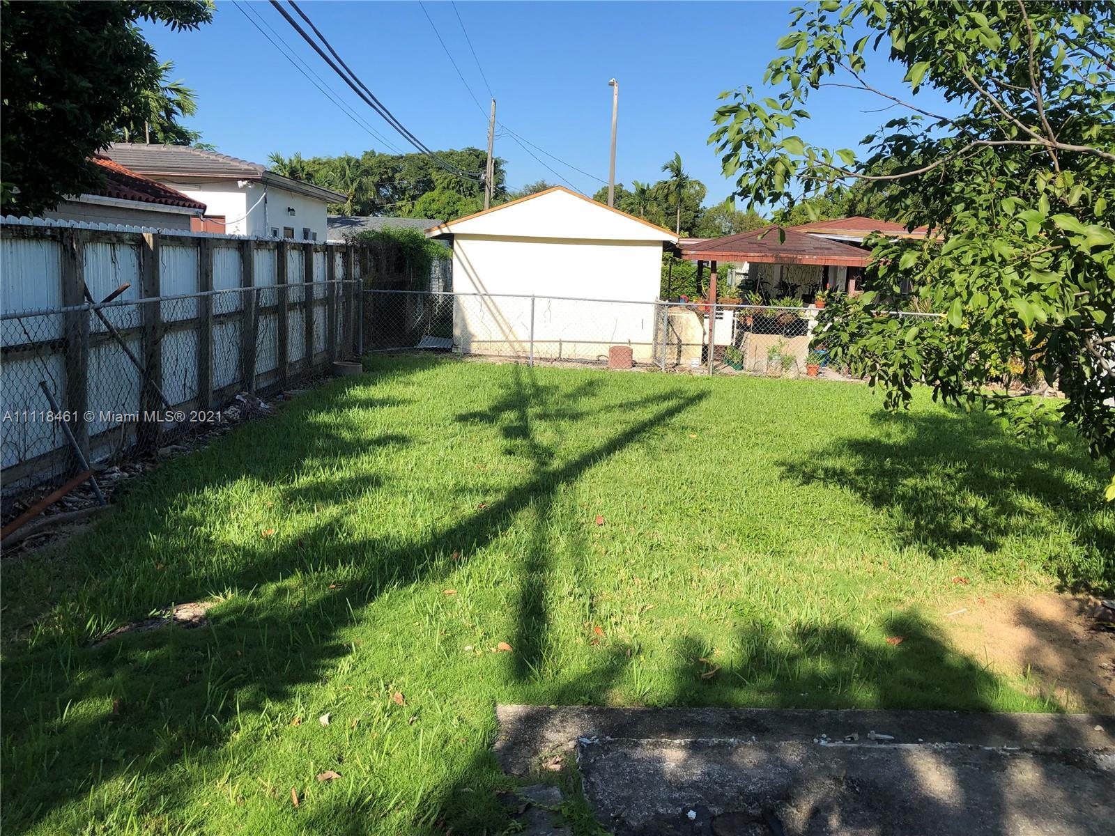 LYNNWOOD - Residential