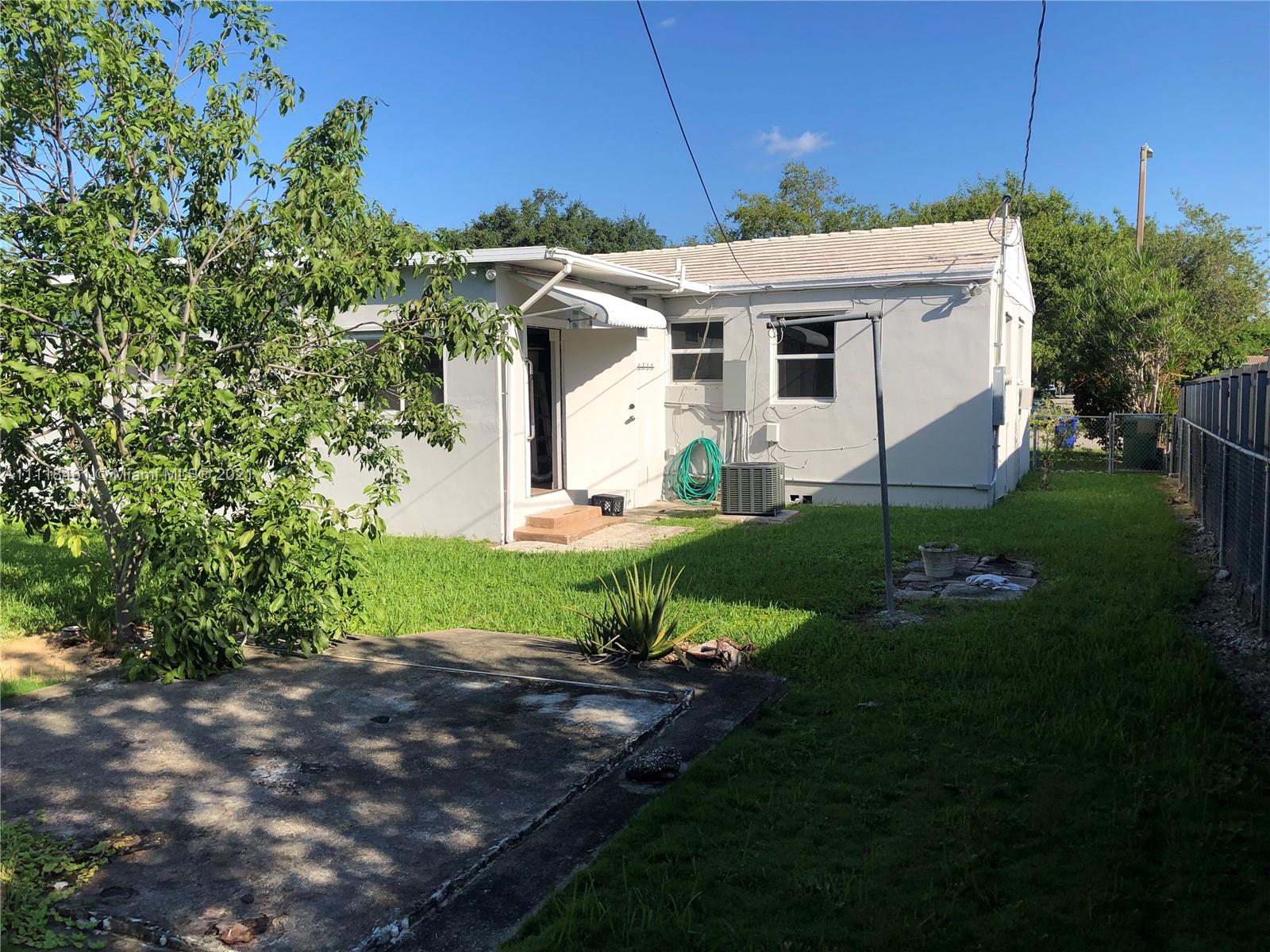 LYNNWOOD - Residential