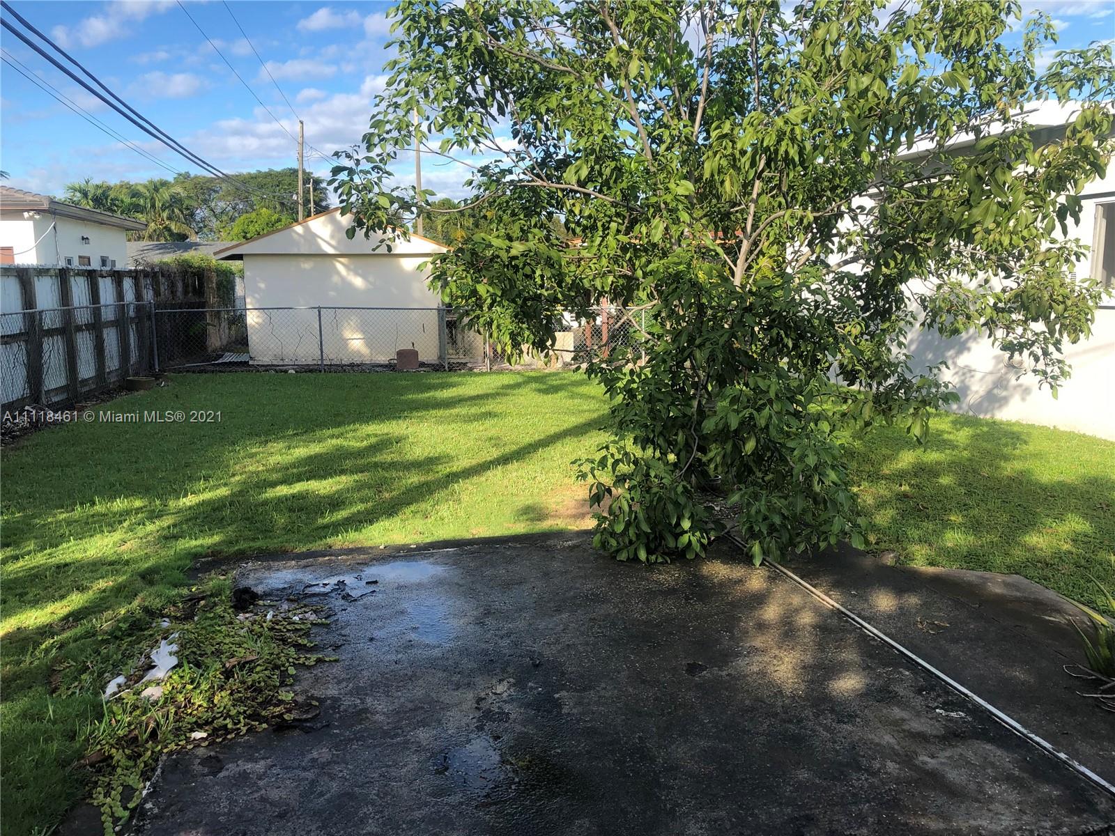 LYNNWOOD - Residential
