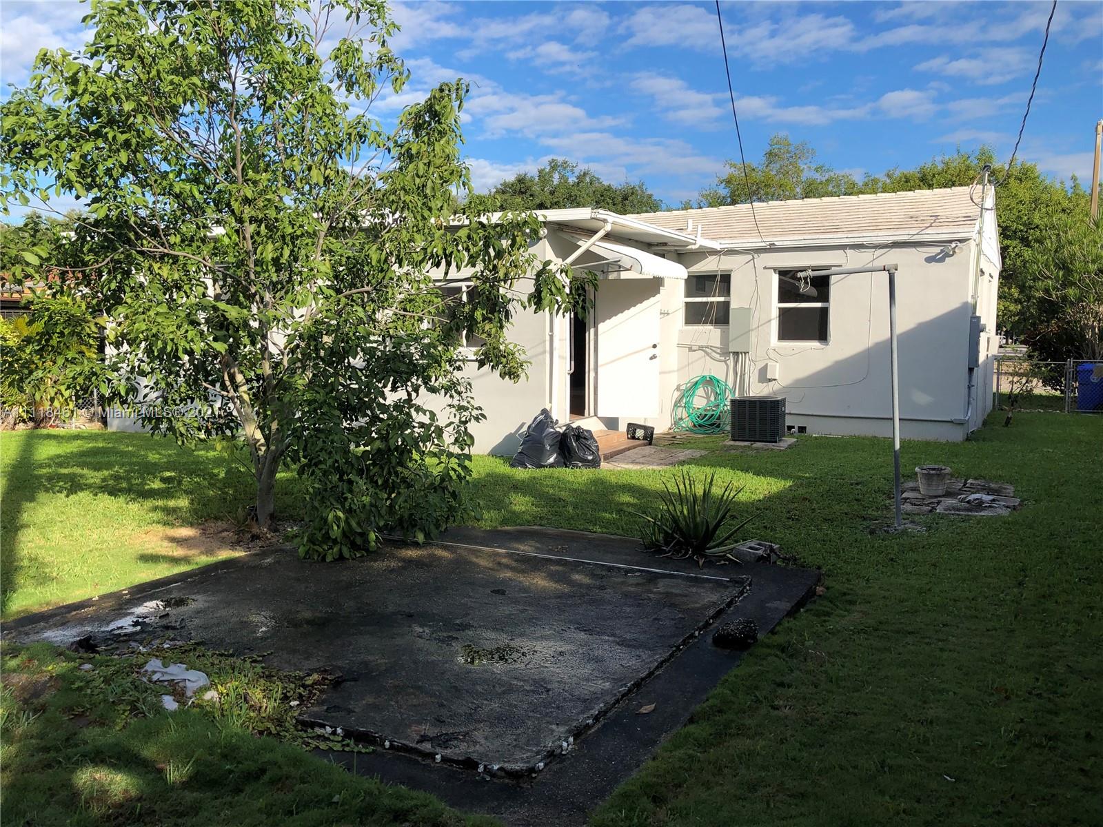 LYNNWOOD - Residential