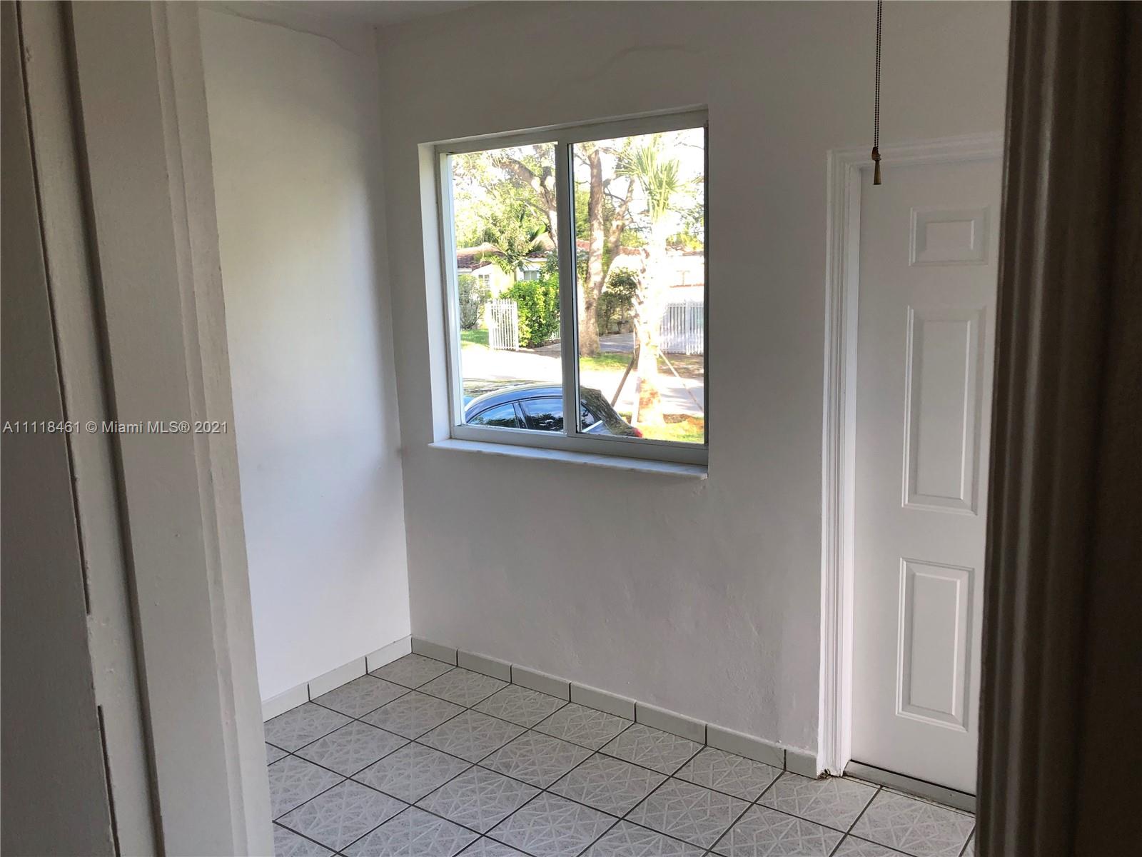 LYNNWOOD - Residential