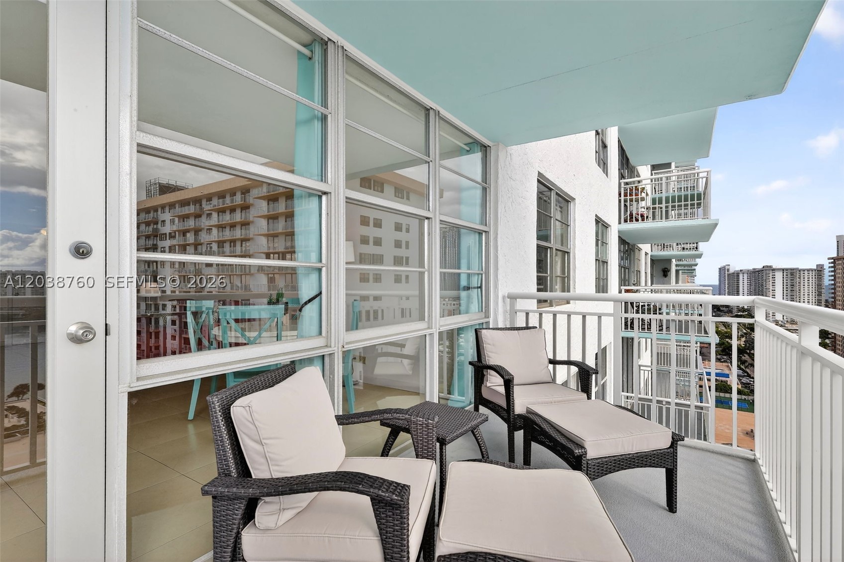 WINSTON TOWERS 500 CONDO - Residential