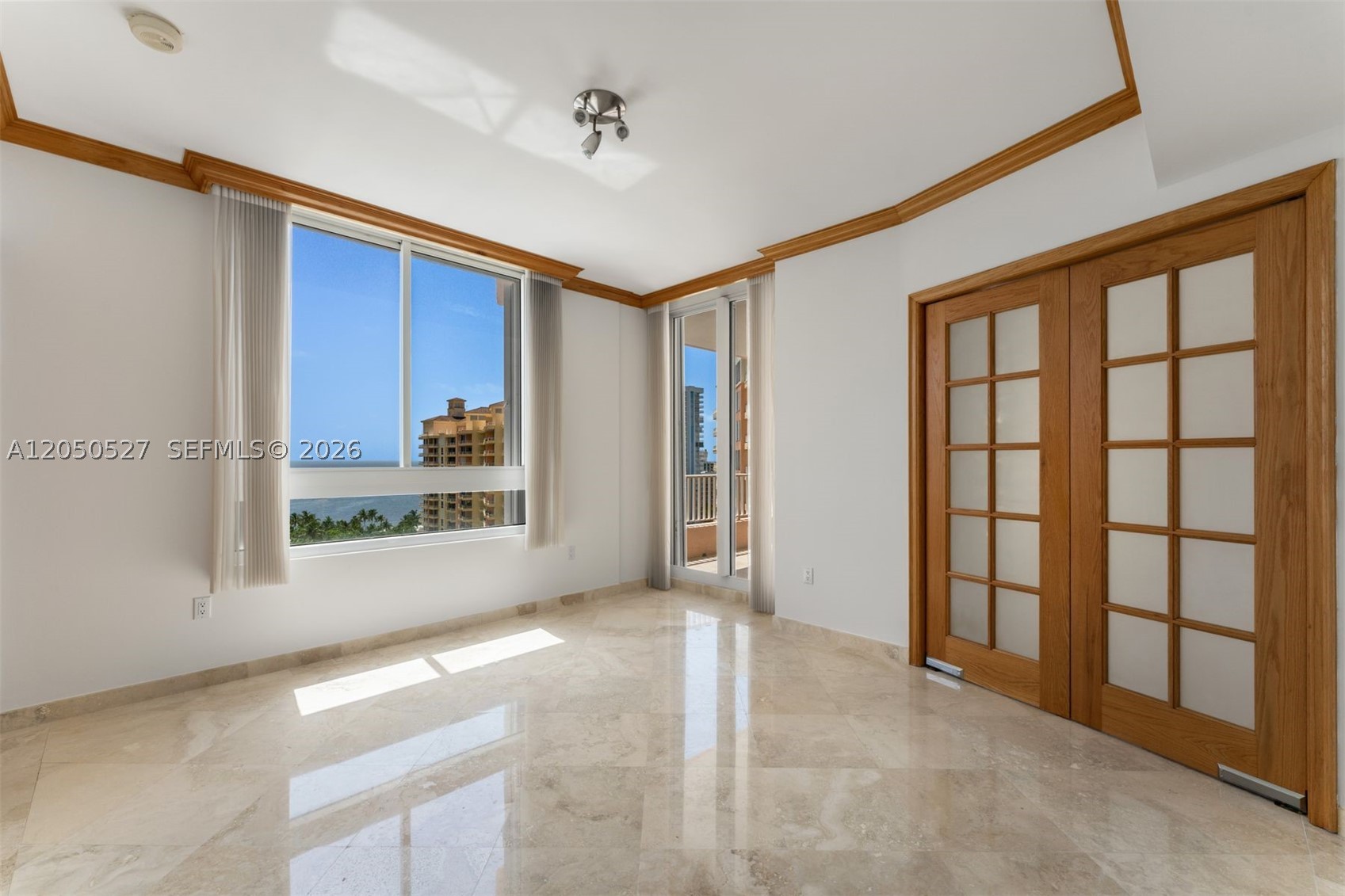 CLUB TOWER TWO CONDO - Residential Lease