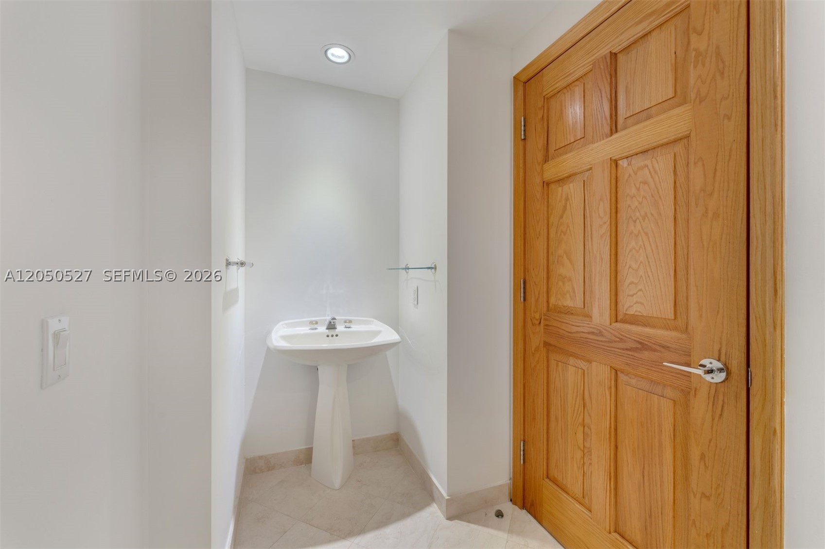 CLUB TOWER TWO CONDO - Residential Lease