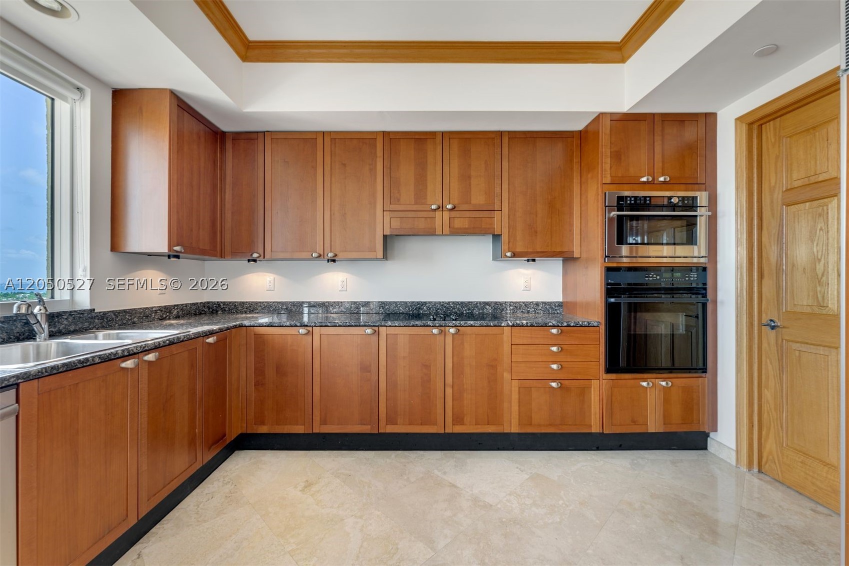 CLUB TOWER TWO CONDO - Residential Lease