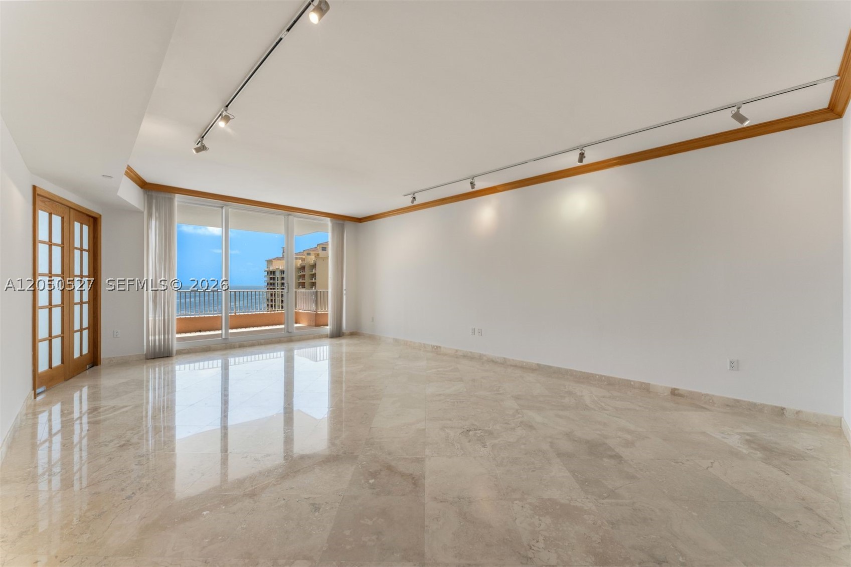 CLUB TOWER TWO CONDO - Residential Lease