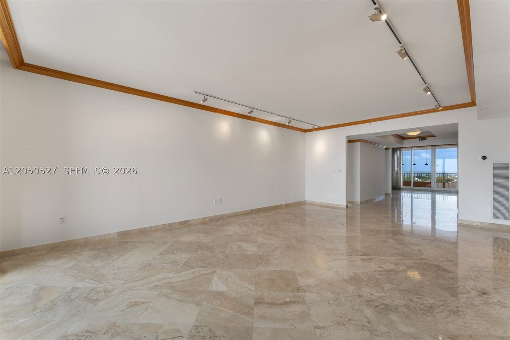 CLUB TOWER TWO CONDO - Residential Lease