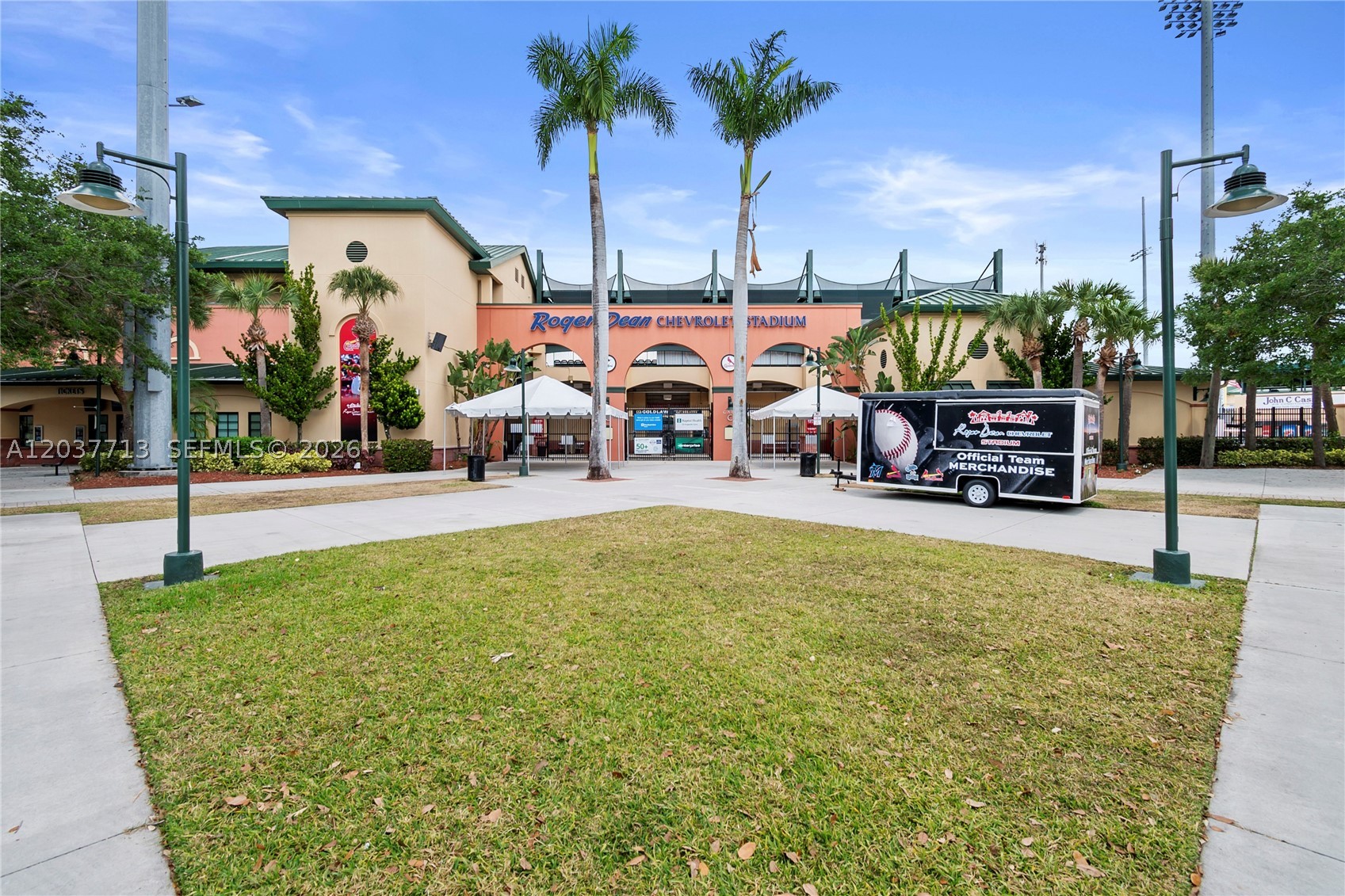 VILLAGE AT ABACOA CONDO - Residential