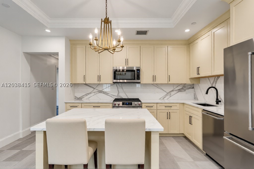ALABAMA CONDO - Residential Lease