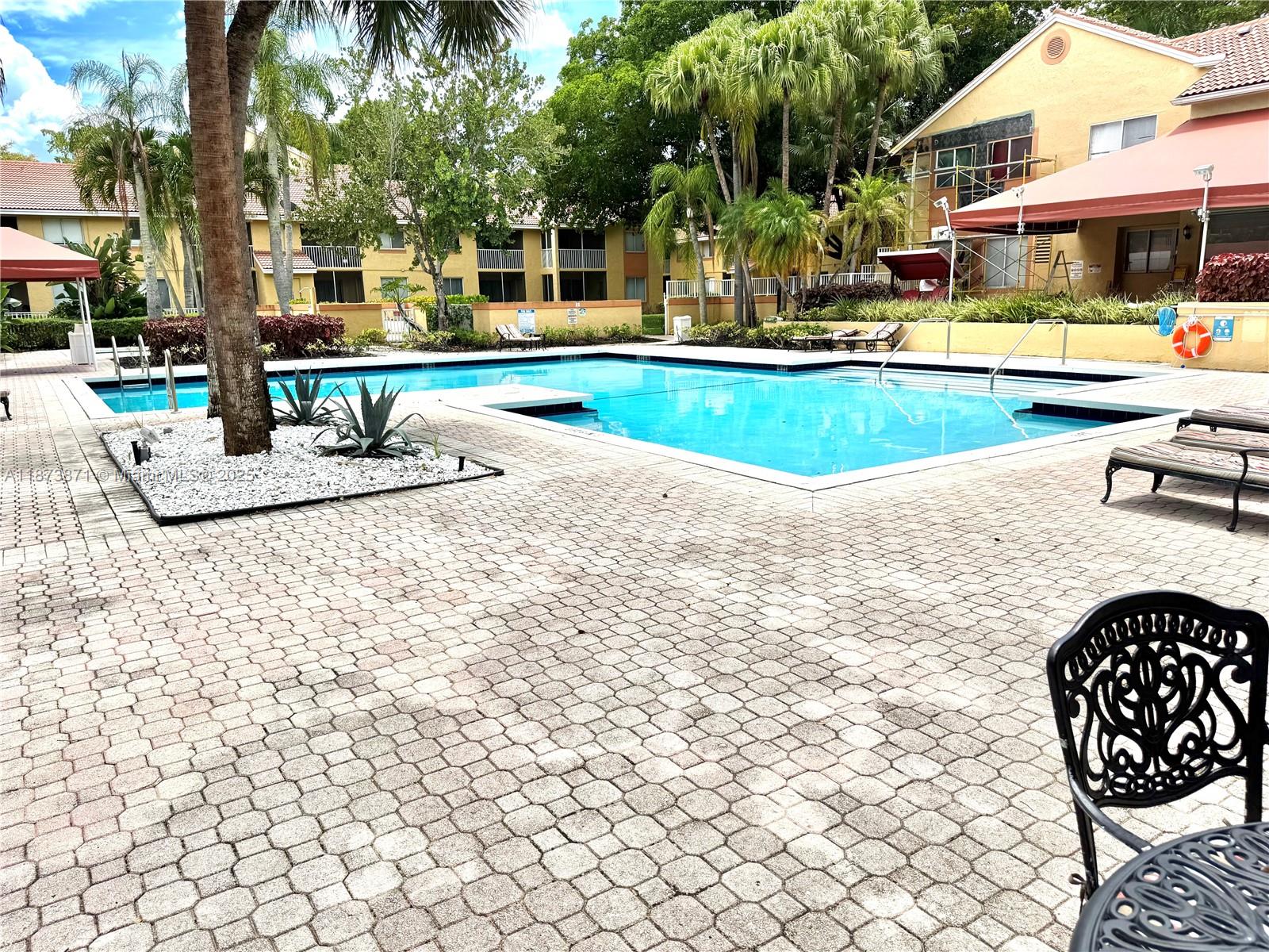 NAPOLI GARDENS AT CORAL S - Residential Lease