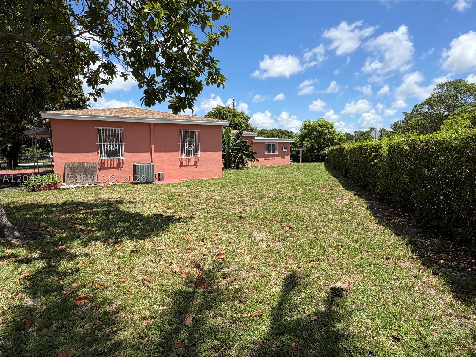 BROADMOOR MANOR - Residential Lease