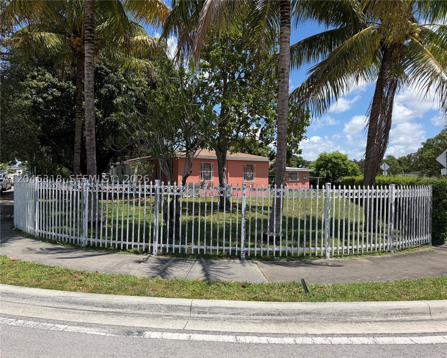 BROADMOOR MANOR - Residential Lease