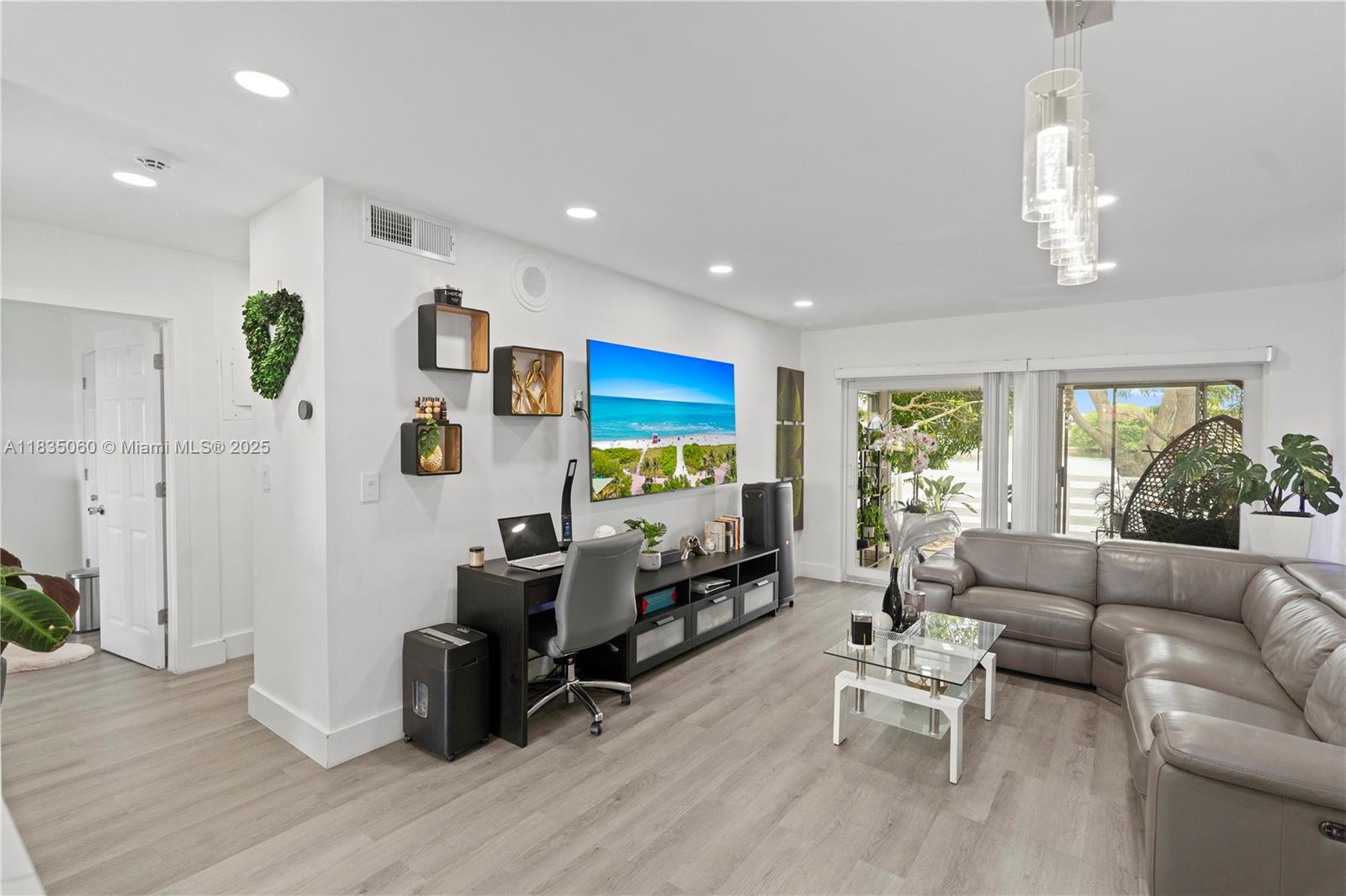 TAMARAC LAKES NORTH 2ND S - Residential