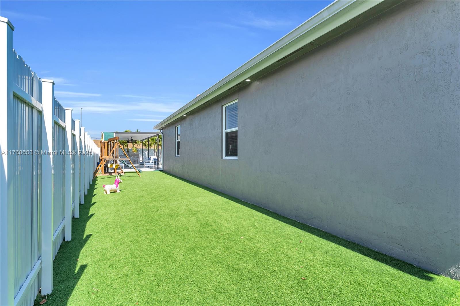 A H AT TURNPIKE SOUTH SEC - Residential