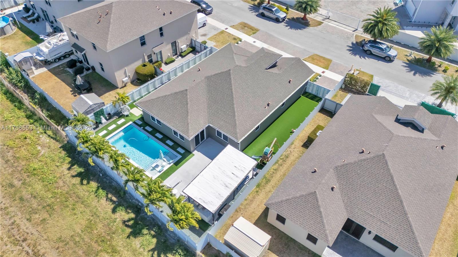 A H AT TURNPIKE SOUTH SEC - Residential