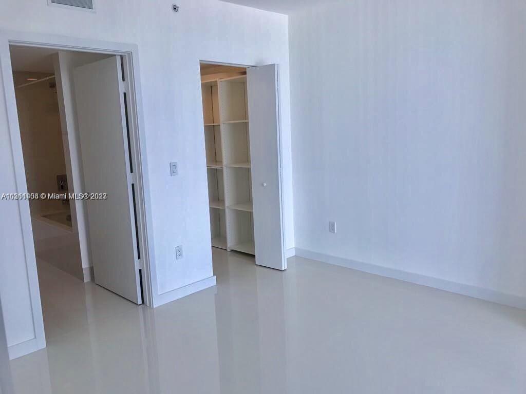 SLS BRICKELL - Residential Lease