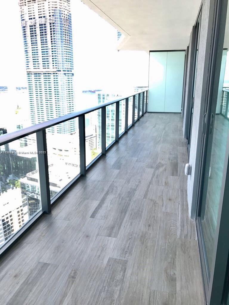 SLS BRICKELL - Residential Lease