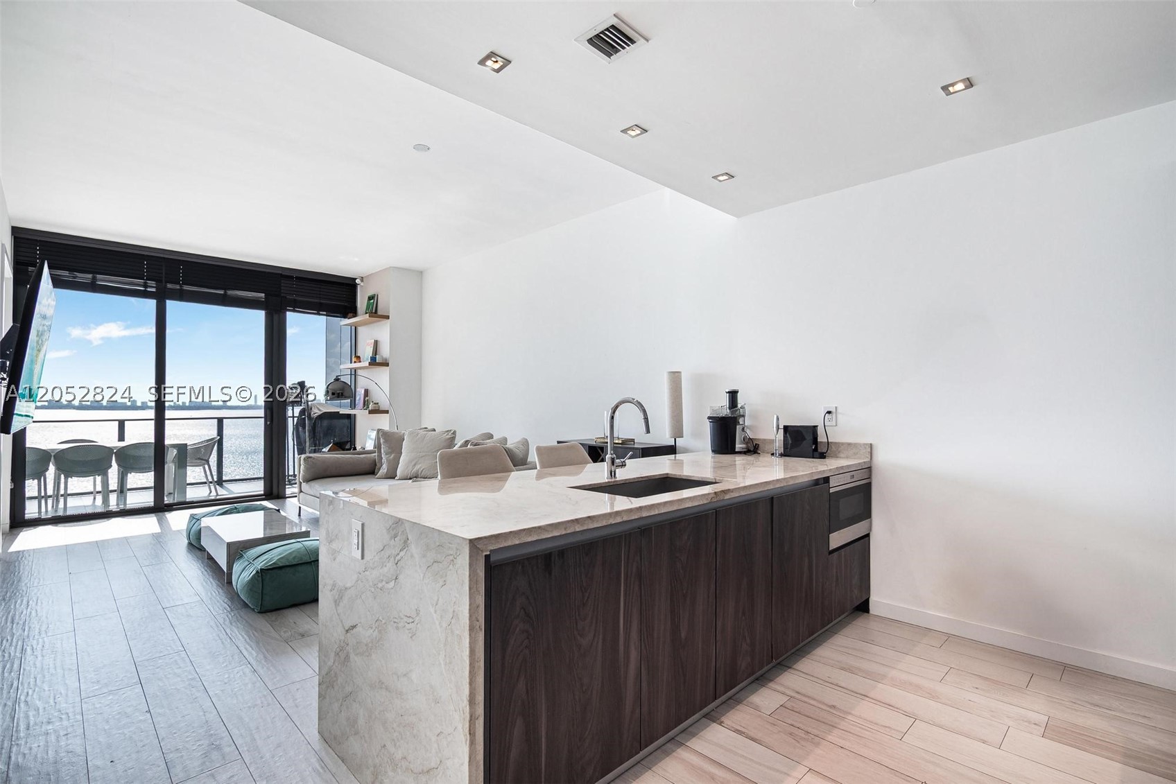 GRAN PARAISO CONDO - Residential Lease
