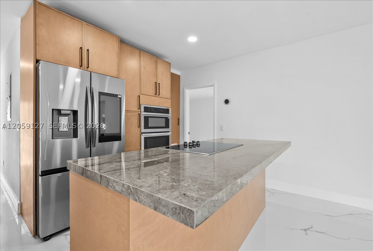 WEST END PARK AMD PL - Residential Income