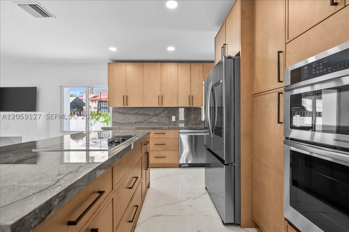 WEST END PARK AMD PL - Residential Income