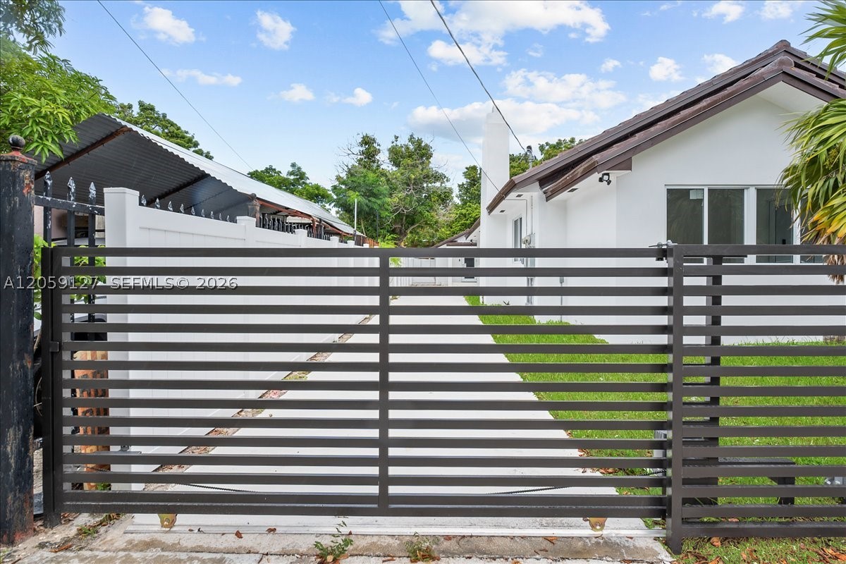 WEST END PARK AMD PL - Residential Income