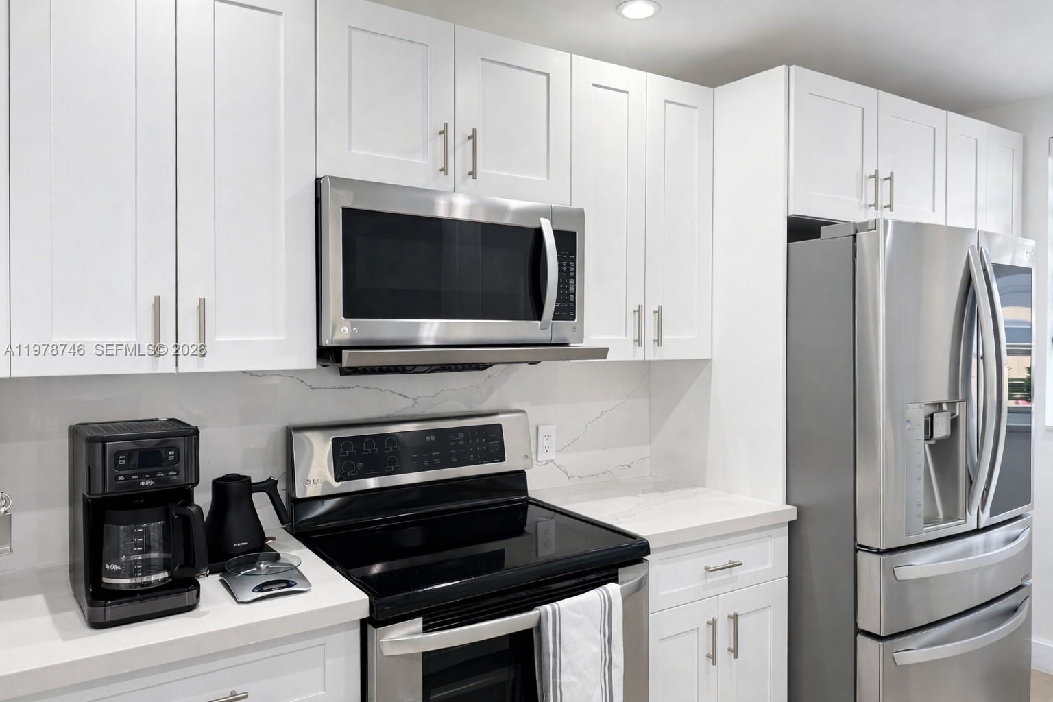 THE YACHT CLUB AT AVENTUR - Residential Lease