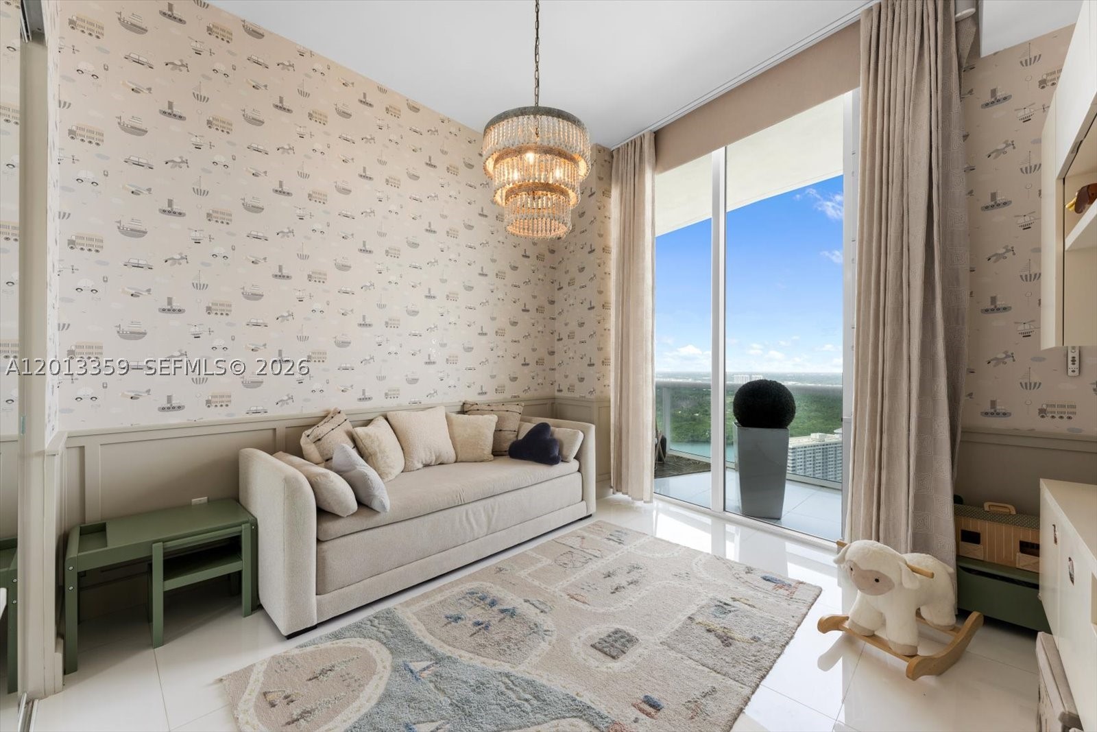 TDR TOWER III CONDO - Residential Lease