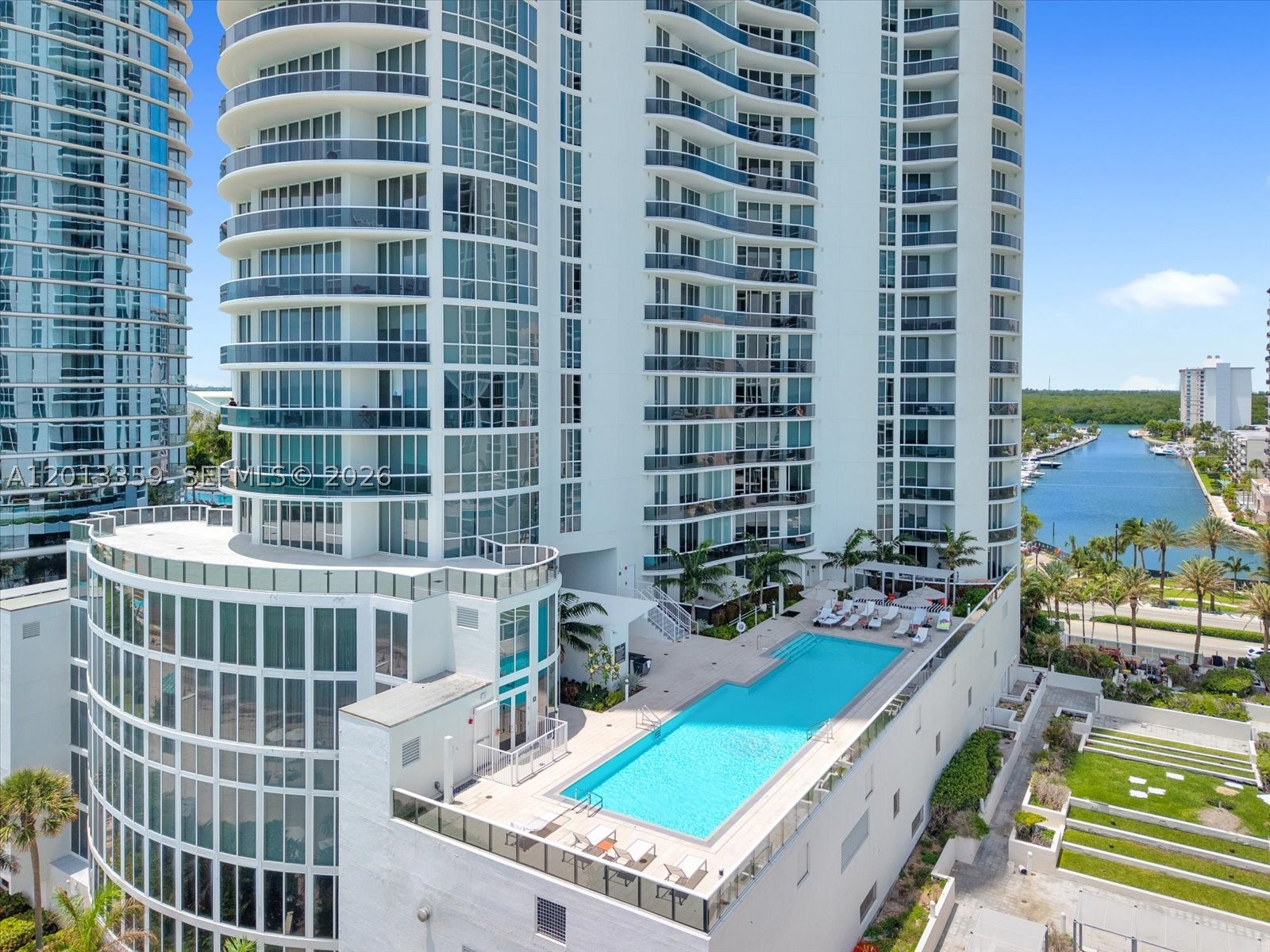 TDR TOWER III CONDO - Residential Lease